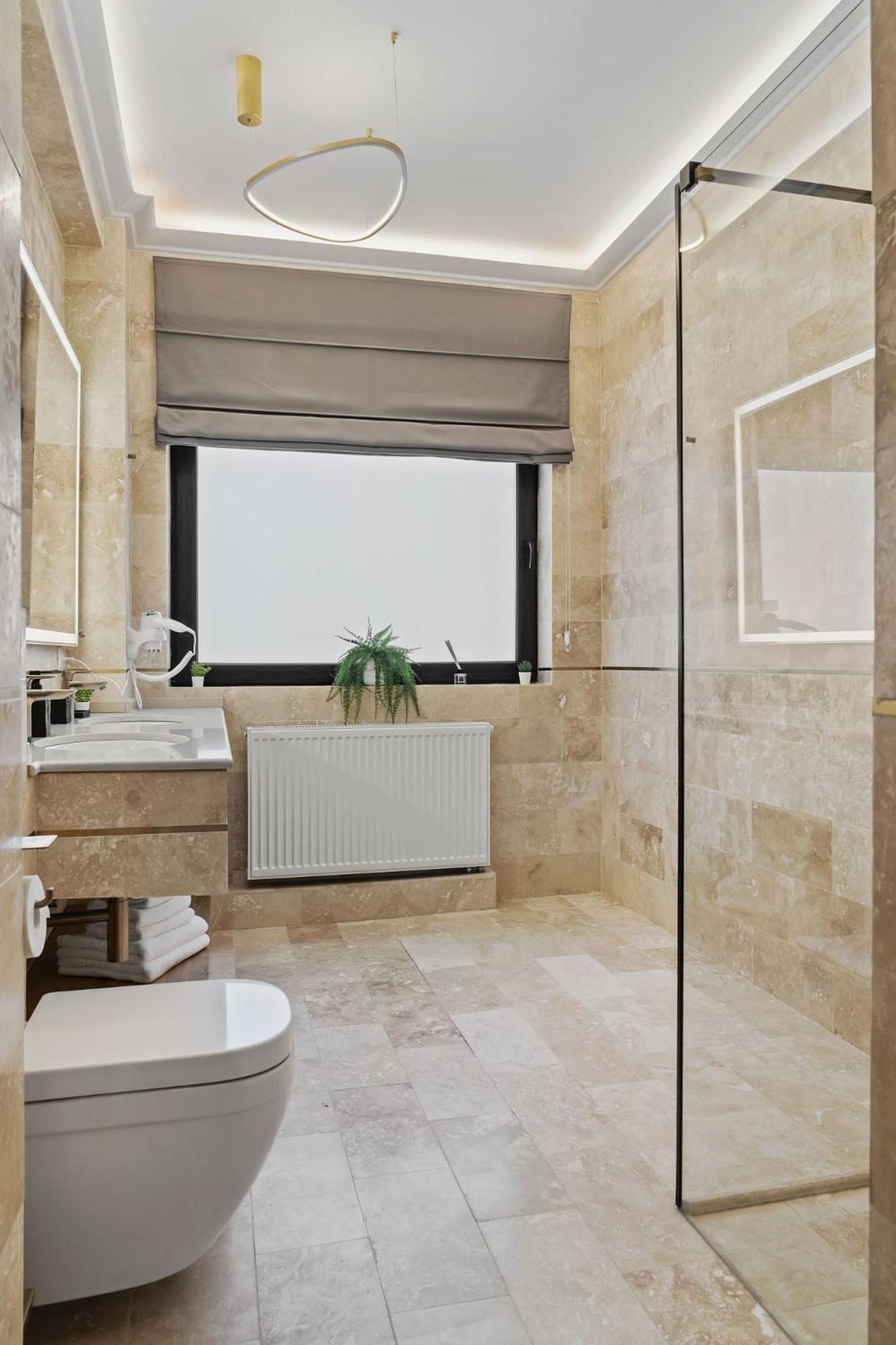 Central Two Rooms Apartment The Paradise Of Lights بوخارست المظهر الخارجي الصورة